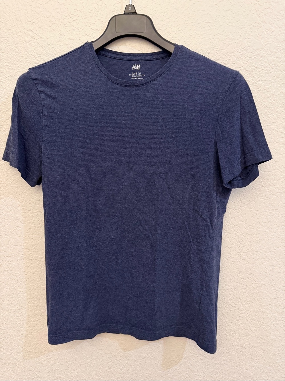 H&M Men's Dark Blue Crew Neck Tee